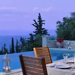 Villa Monodendri Blue