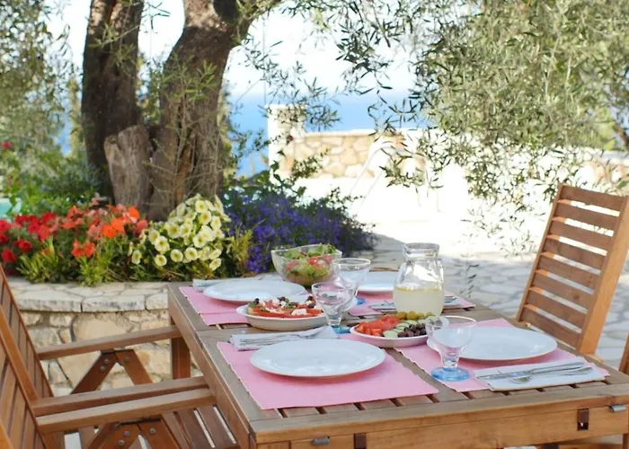 Villa Monodendri Blue Georgoutsatika